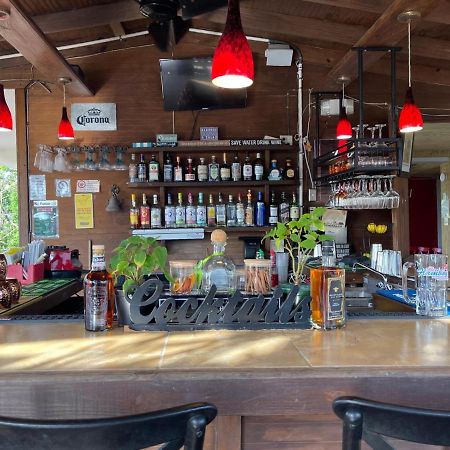 Red Flamboyan Guesthouse And Restaurant Rincon Exterior photo